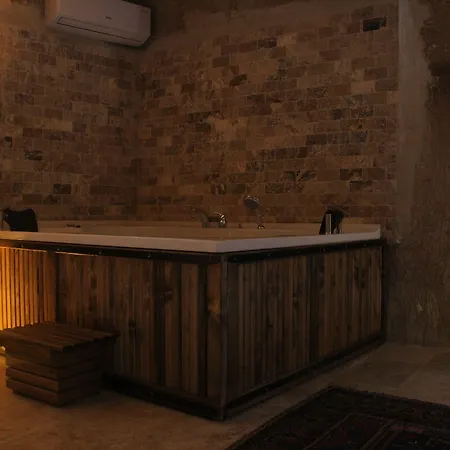 Cappadocia Cave Hotel 3*